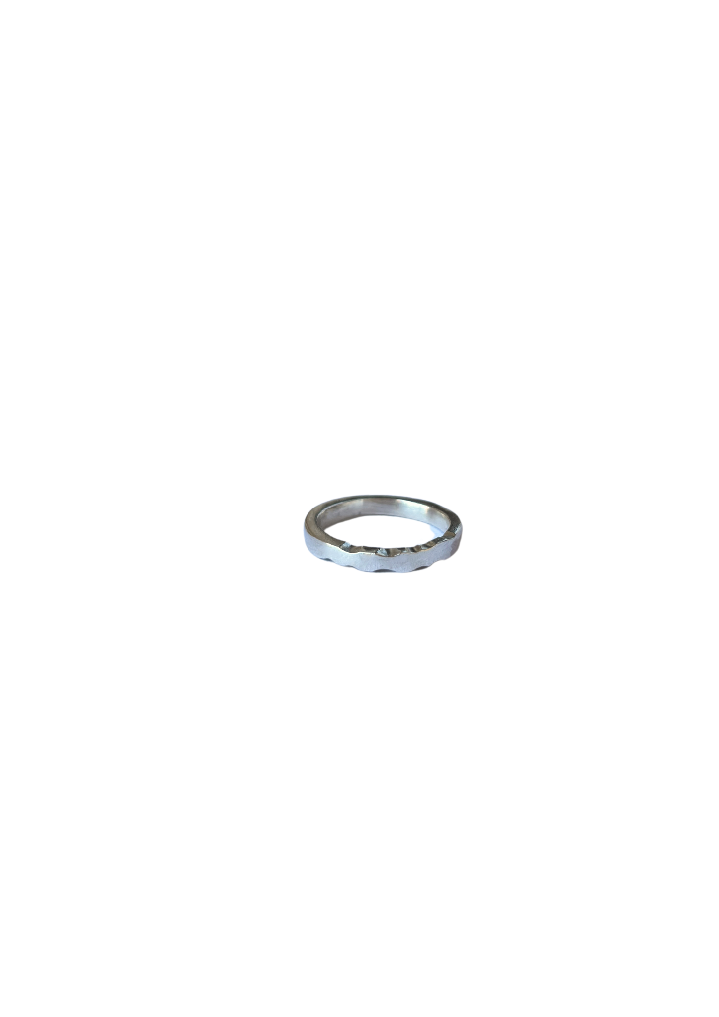 Sonnoa Stříbrný prsten #3 Minimalist Wavy Ring