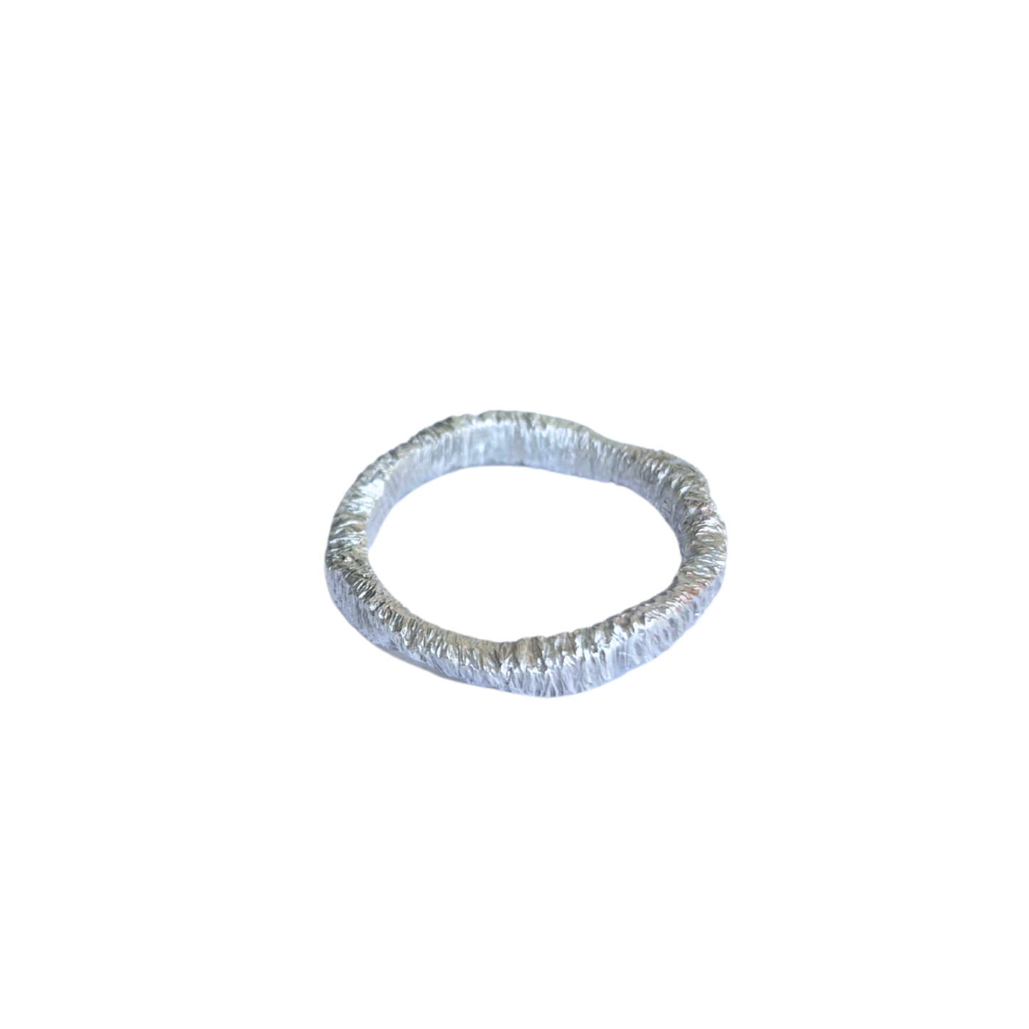 Stříbrný prsten Textured Wavy od Sonnoa